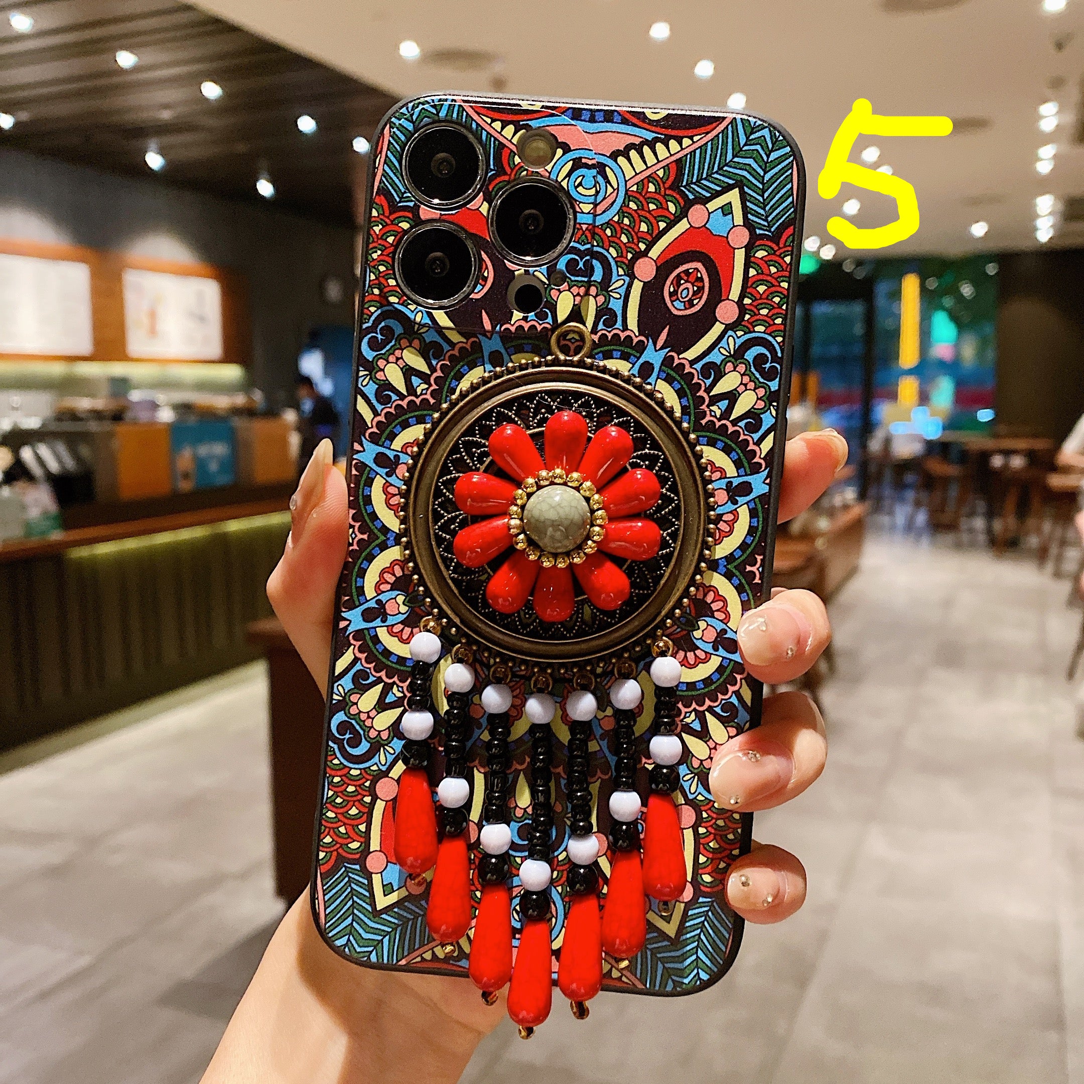 Beaded Artisan Phone Case: Ethnic Inheritance