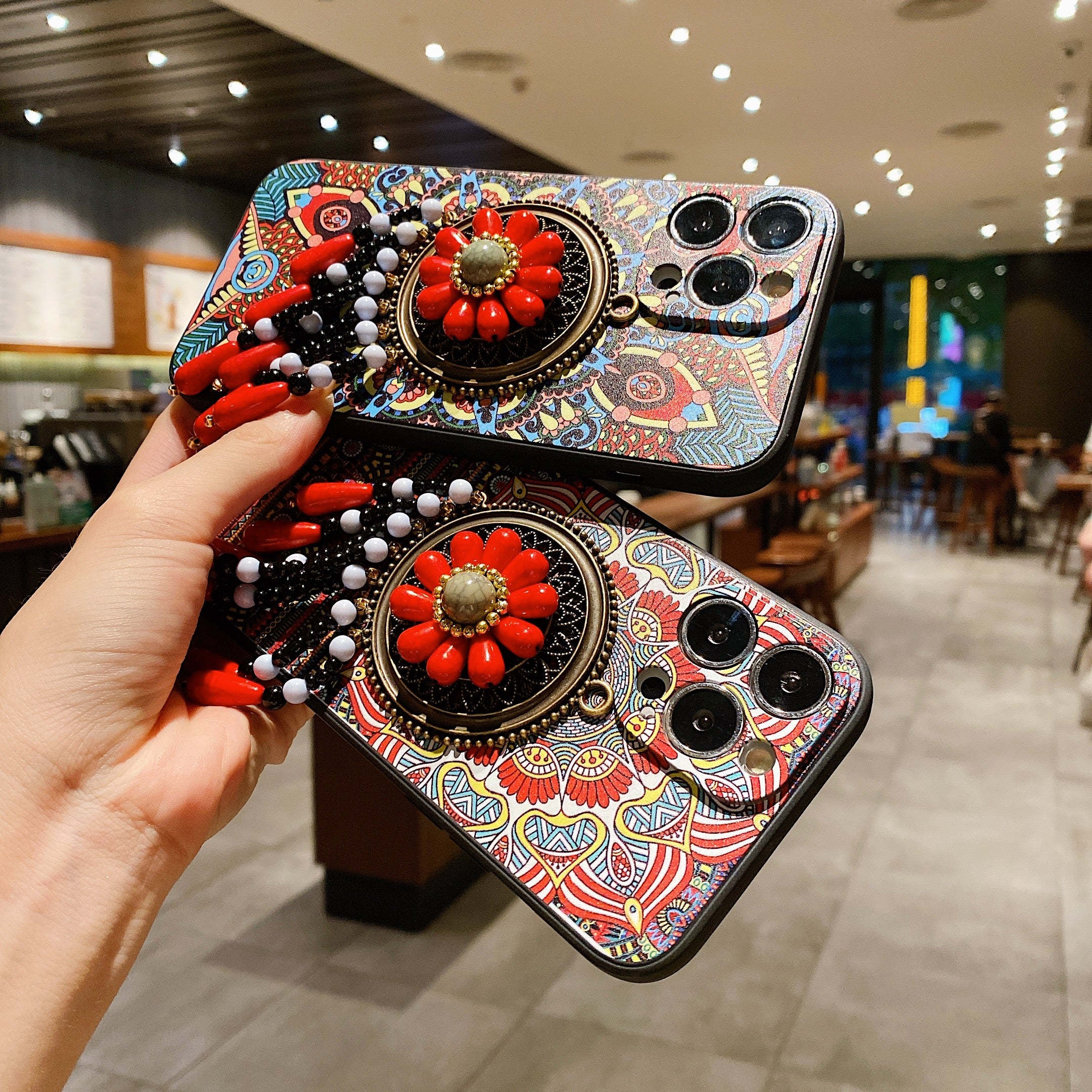 Beaded Artisan Phone Case: Ethnic Inheritance