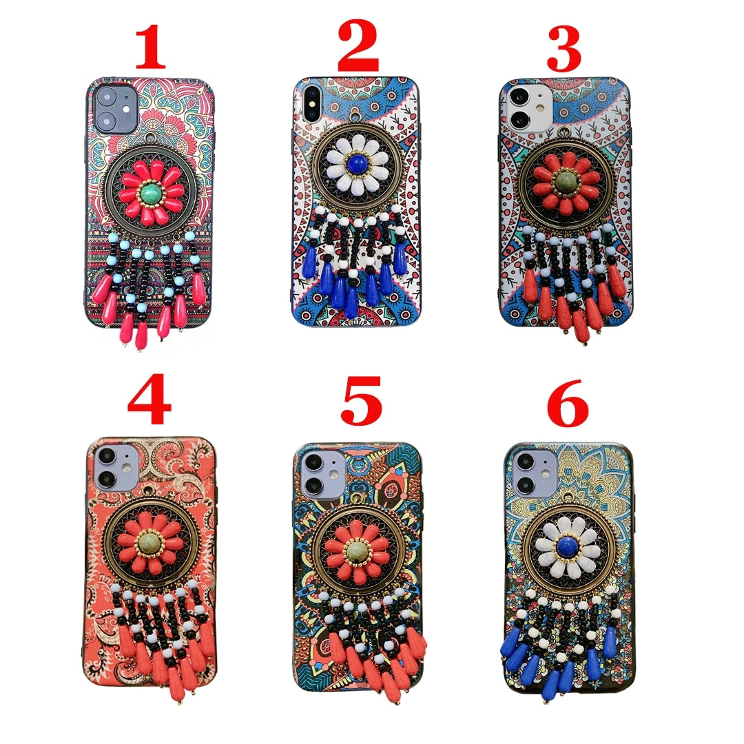 Beaded Artisan Phone Case: Ethnic Inheritance