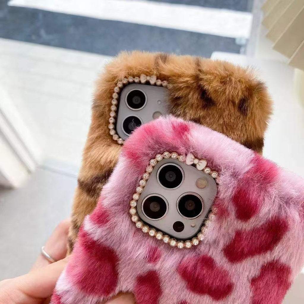 Cloud-Touch Plush Phone Case: Healing Softness & Protection