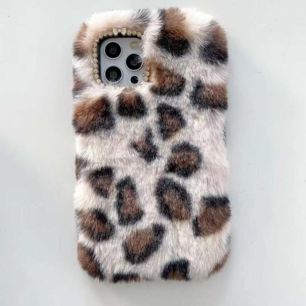 Cloud-Touch Plush Phone Case: Healing Softness & Protection